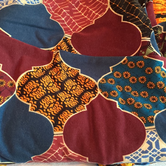 Original LuLaRoe Leggings - Picture 4 of 17